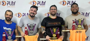 Pódio Masculino B/C: Vices Taisson e John e campeões Witt e Japa.