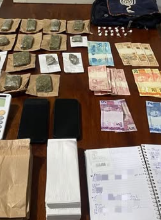 Quatro traficantes são presos na região