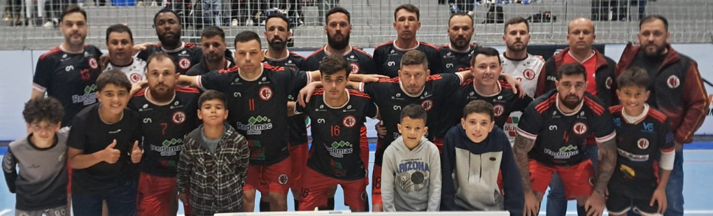 Em jogo disputado e com muitas confusões, Milan venceu Velão por 4 a 3 e manteve invencibilidade na Série Prata.