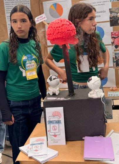 Ao todo, 63 trabalhos estão concorrendo aos prêmios nas categorias Projetos Pedagógicos e Projetos Científicos.