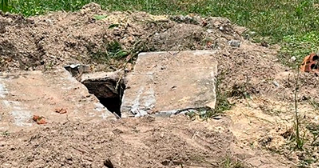 Corpo de mulher é encontrado em fossa