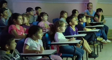 Estudantes visitam Mostra de Cinema