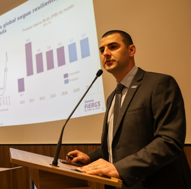 Economista-chefe da UEE, Giovani Baggio.