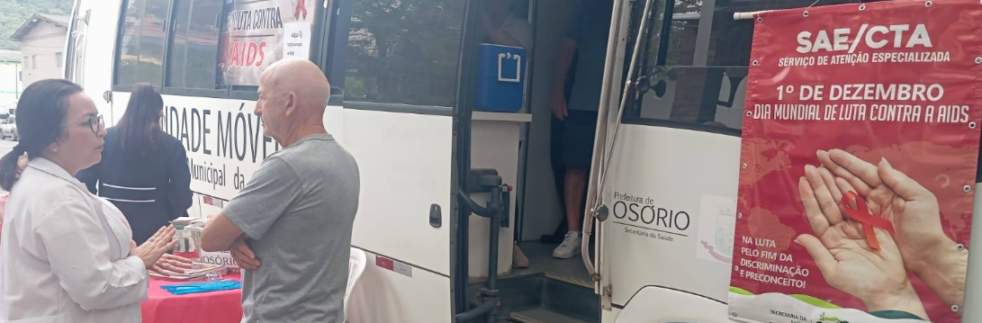 Largo dos Estudantes recebe abertura da programação do Dezembro Vermelho