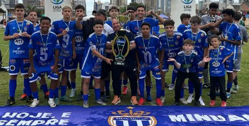 Equipe do Minuano (Capivari) foi campeã na categoria Sub-14 ao golear o time do CCFC (Capão) pelo placar de 4 a 1.