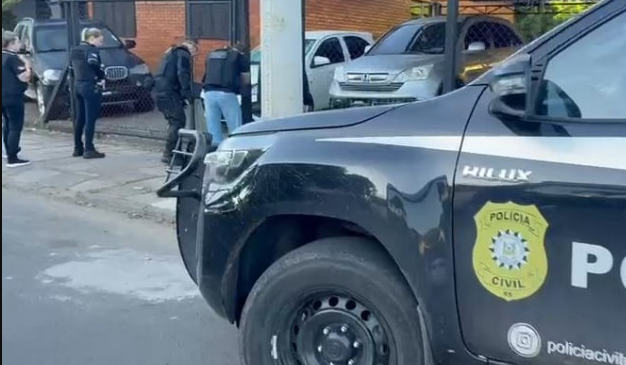 Operação cumpre mandados no Litoral