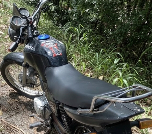 Polícia recupera veículos roubados em depósito do Detran