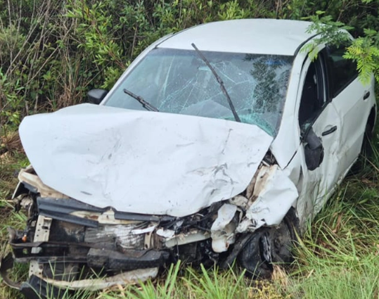 Três pessoas ficaram feridas em acidente na ERS-474