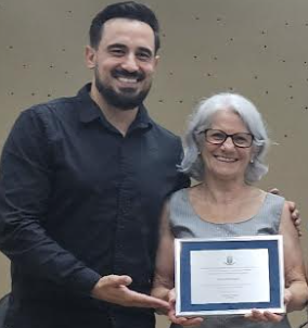 Vereador Lucas Azevedo entregou Votos de Congratulações a Celair Giacomelli.