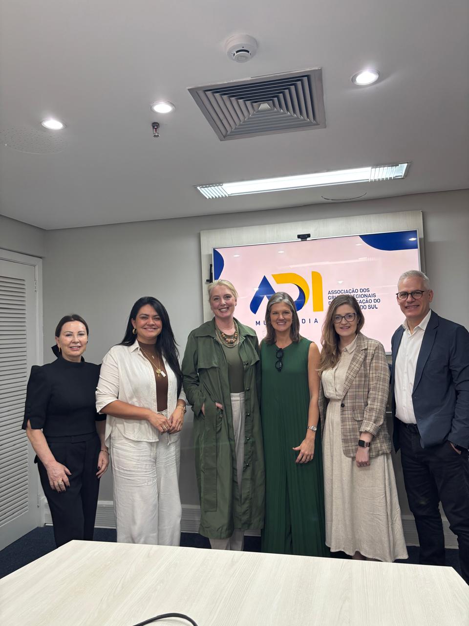 Força da imprensa regional é apresentada em reunião no Sebrae RSEncontro buscou alinhar parcerias para ampliar a divulgação de serviços da entidade nos municípios gaúchos