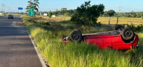 Colisões são registradas na Estrada do Mar