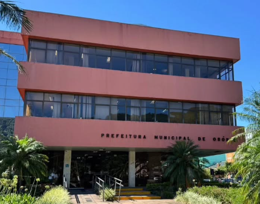 Prefeitura Municipal ficou sem luz na última sexta-feira (8).
