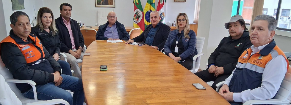 Anúncio ocorreu durante reunião no Gabinete do Prefeito osoriense durante a manhã de quinta-feira (30). (CRÉDITO: PMO)
