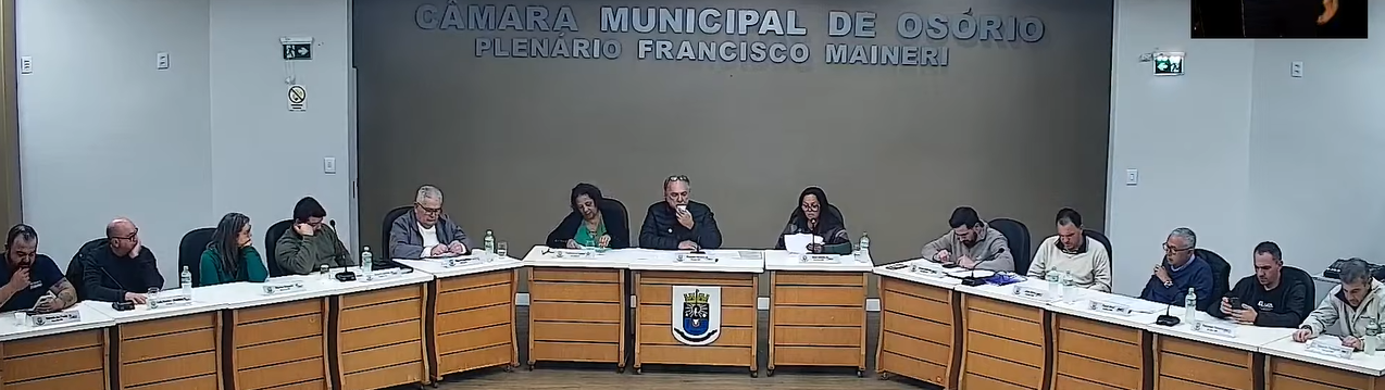 A votação dos PLs de números 063 e 103/2026 foi realizada durante a Sessão do Legislativo osoriense na noite de terça-feira (28).