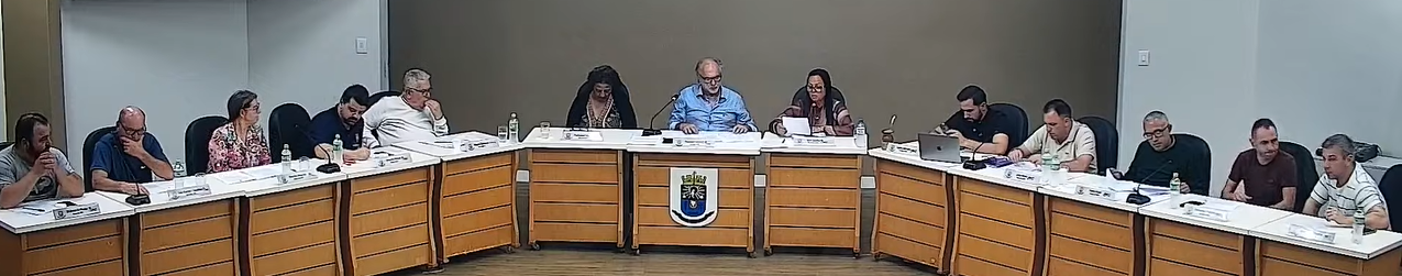 Os PLs 035, 067, 077, 079, 091, 094 e 101/2026 foram aprovados de maneira unânime durante votação realizada no Legislativo osoriense na noite de terça-feira (4).